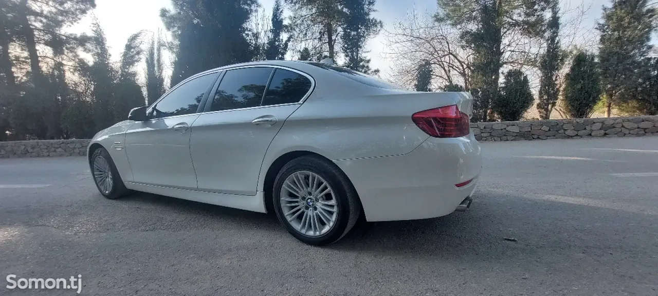 BMW 5 series 2014 · 2.0 AT
