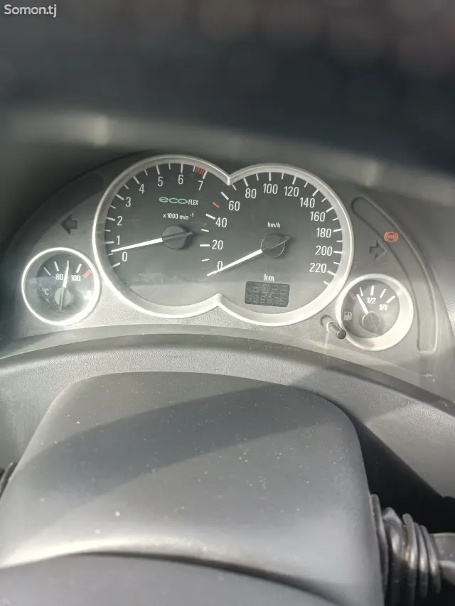 Opel Combo 2008 · 1.6 MT