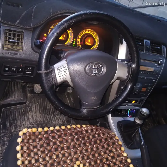 Toyota Corolla 2008 · 1.8 MT