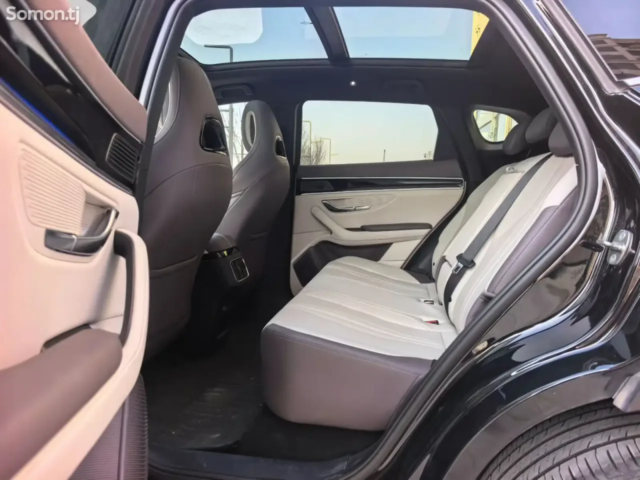 BYD Song Plus 2025 · AT