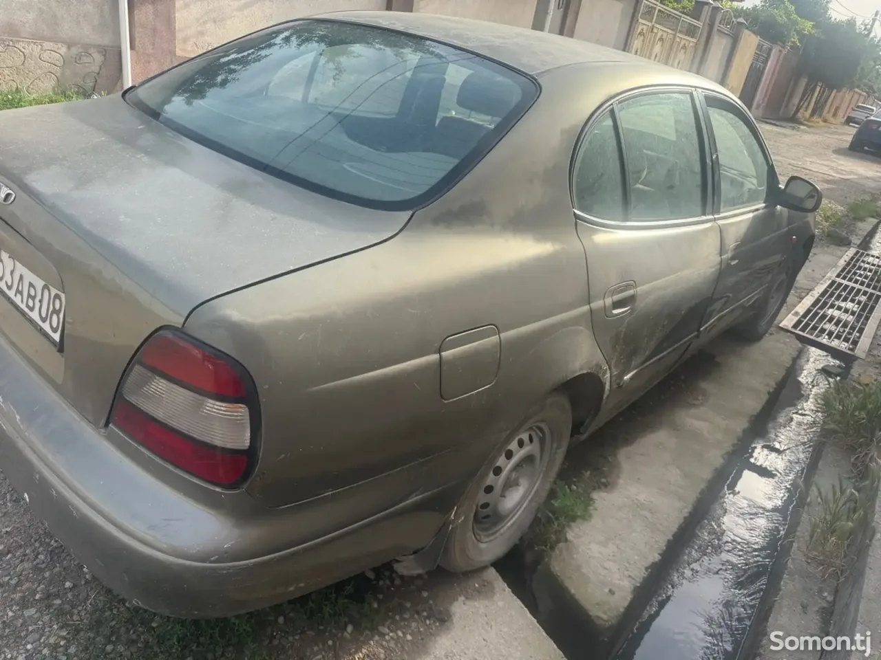 Daewoo Leganza 1997 · 1.6 MT
