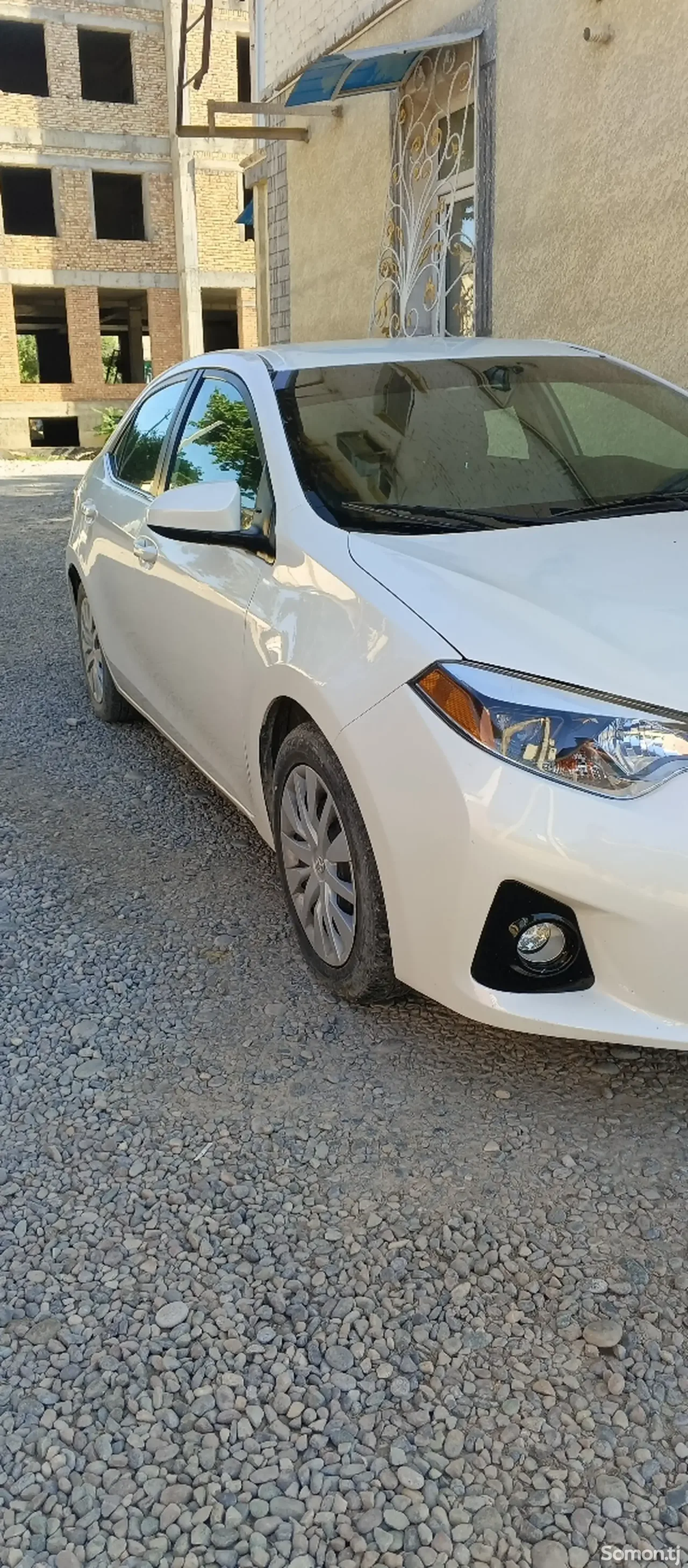 Toyota Corolla 2015 · 1.8 AT