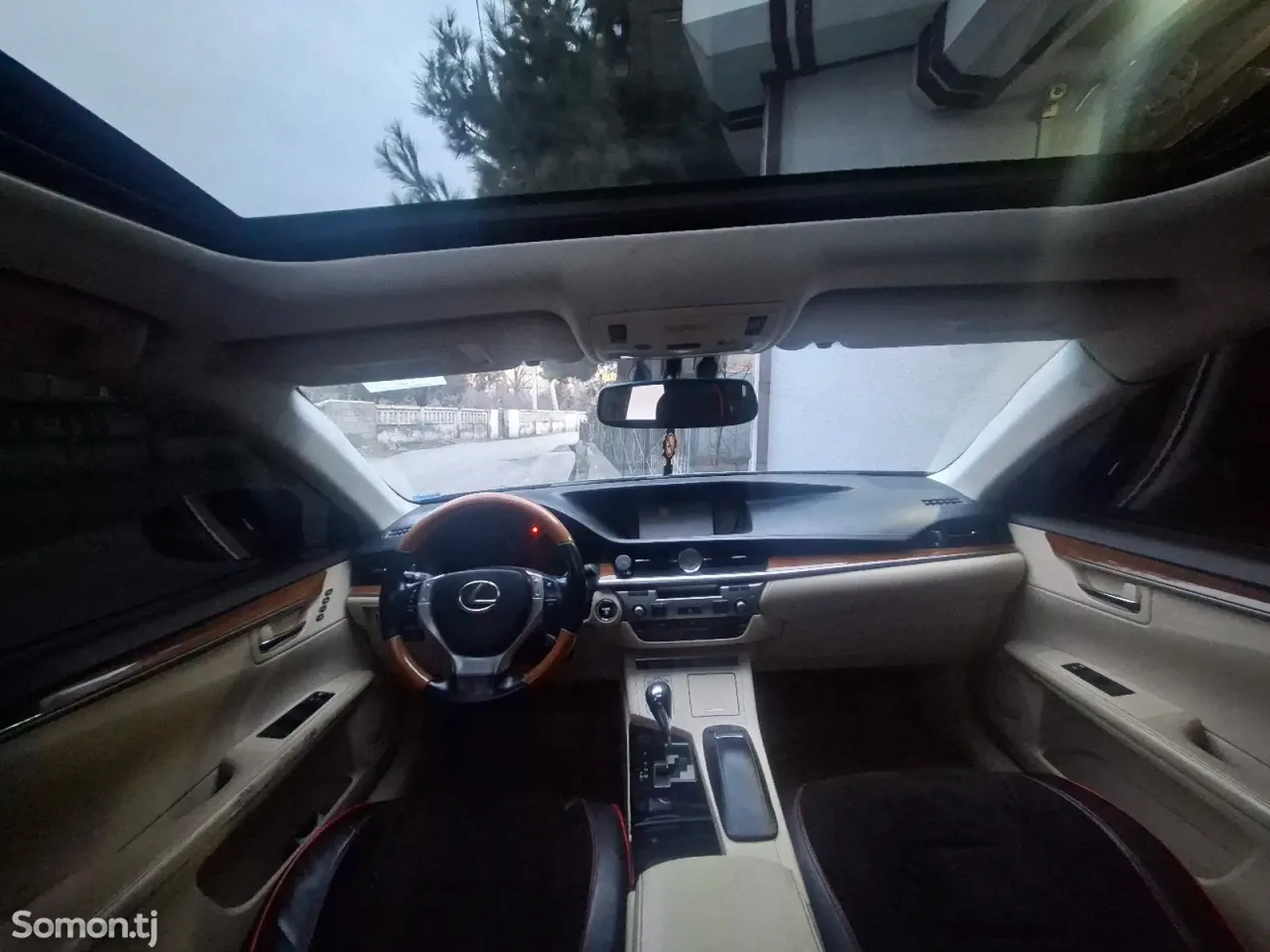 Lexus ES series 2014 · 3.0 AT