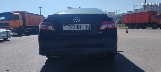 Toyota Camry 2011 · 2.5 AT