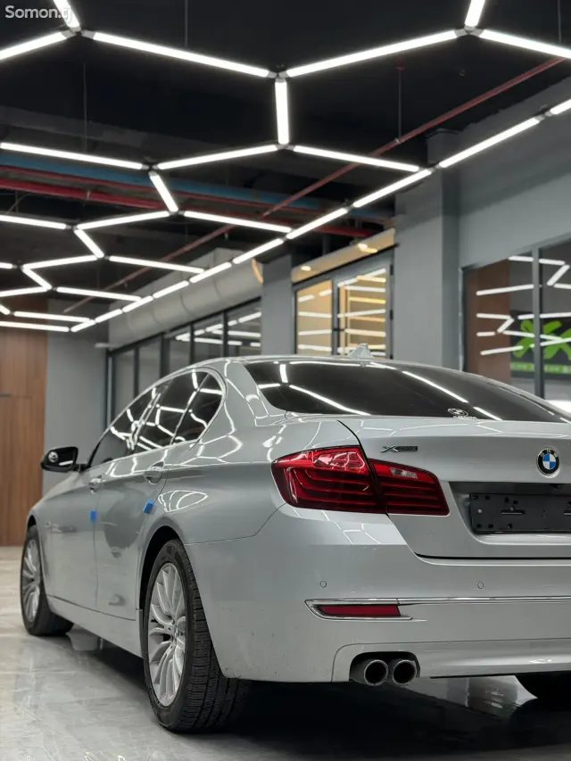 BMW 5 series 2014 · 2.0 AT