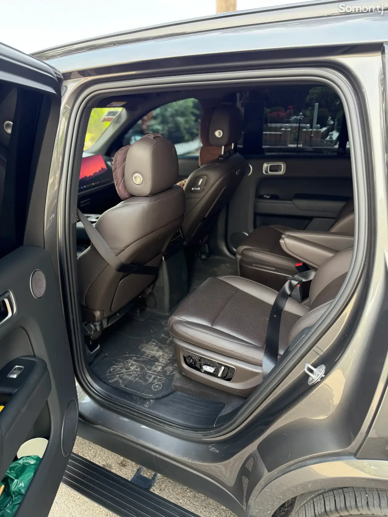 Li Auto (Lixiang) L9 2024 · 1.4 AT