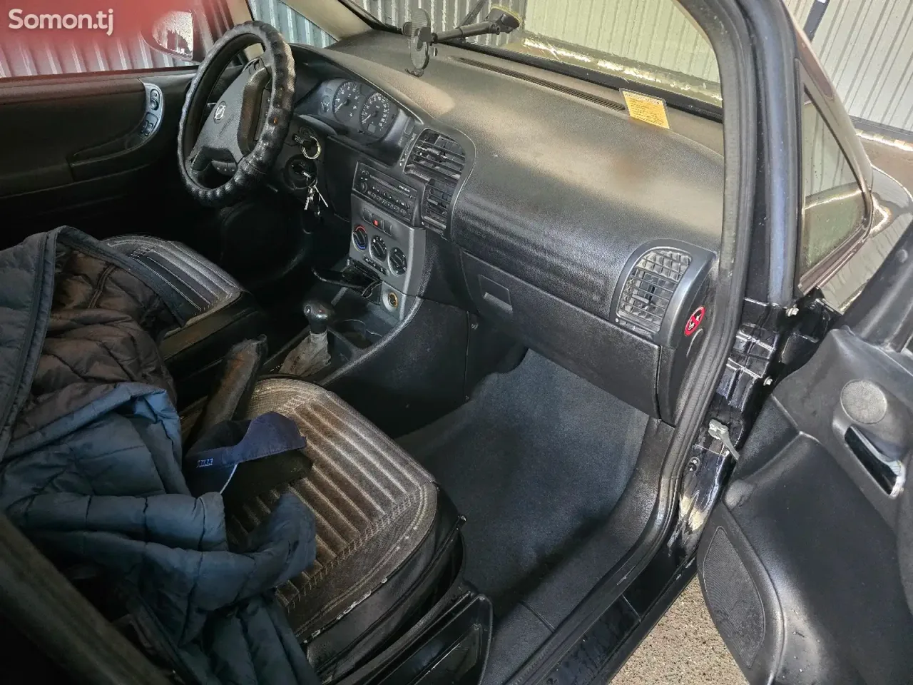 Opel Zafira 2003 · 1.8 AT