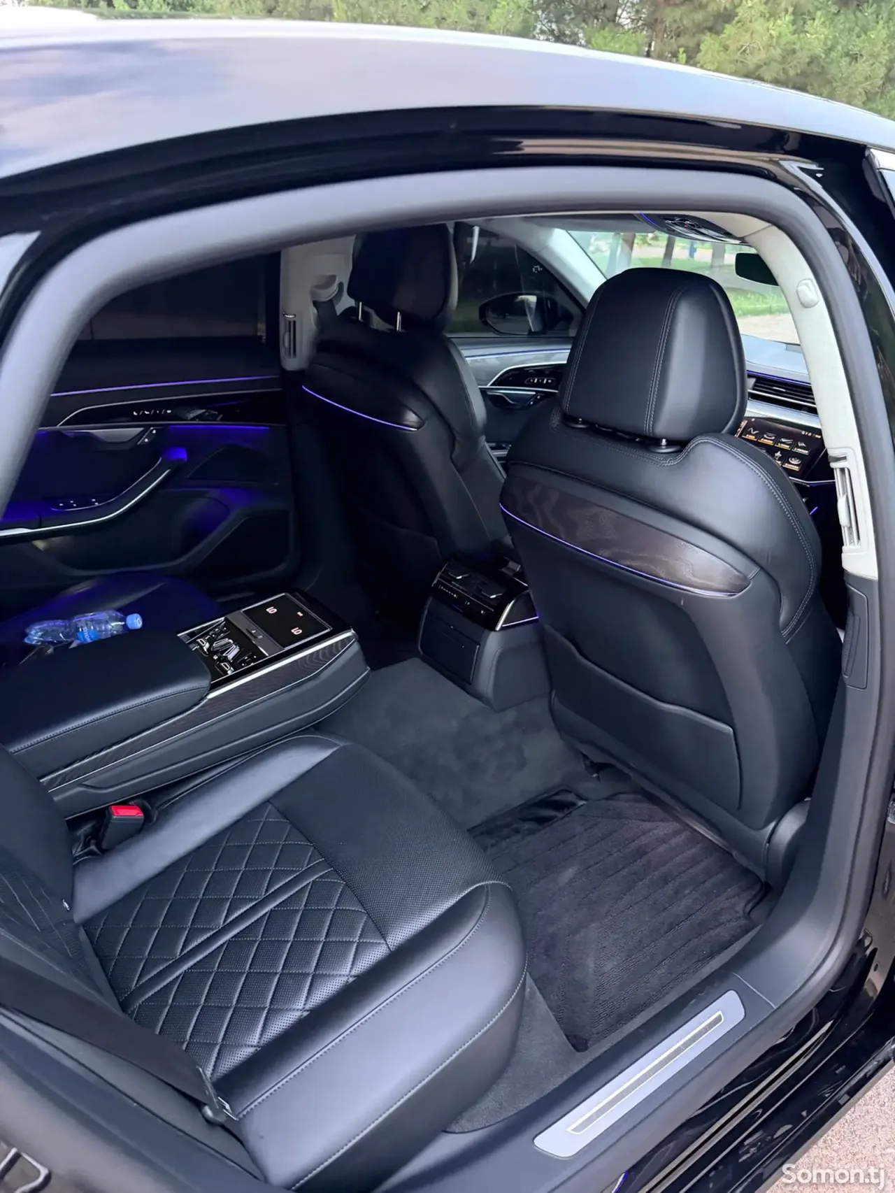 Audi A8 2022 · 3.0 AT