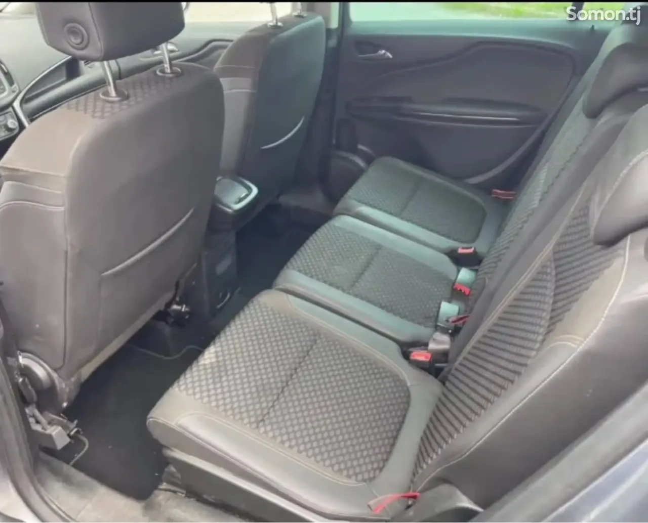 Opel Zafira 2017 · 1.6 AT
