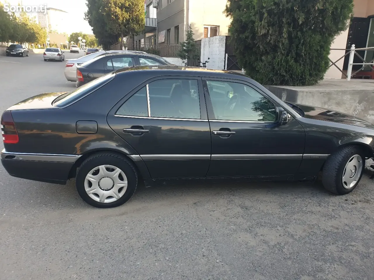 Mercedes-Benz C class 1996 · 1.8 AT