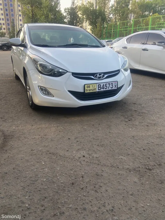 Hyundai Avante 2011 · 1.6 AT