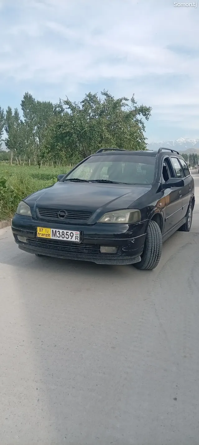 Opel Astra G 1999 · 1.6 MT