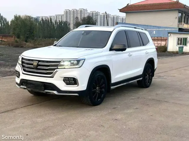 Roewe RX8 2018 · AT