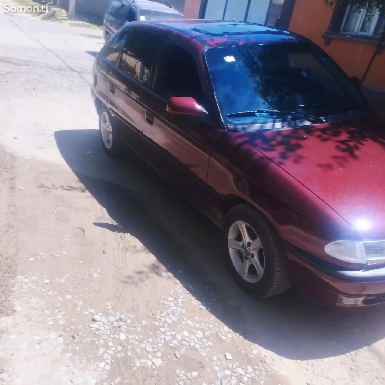 Opel Astra F 1991 · 1.6 MT