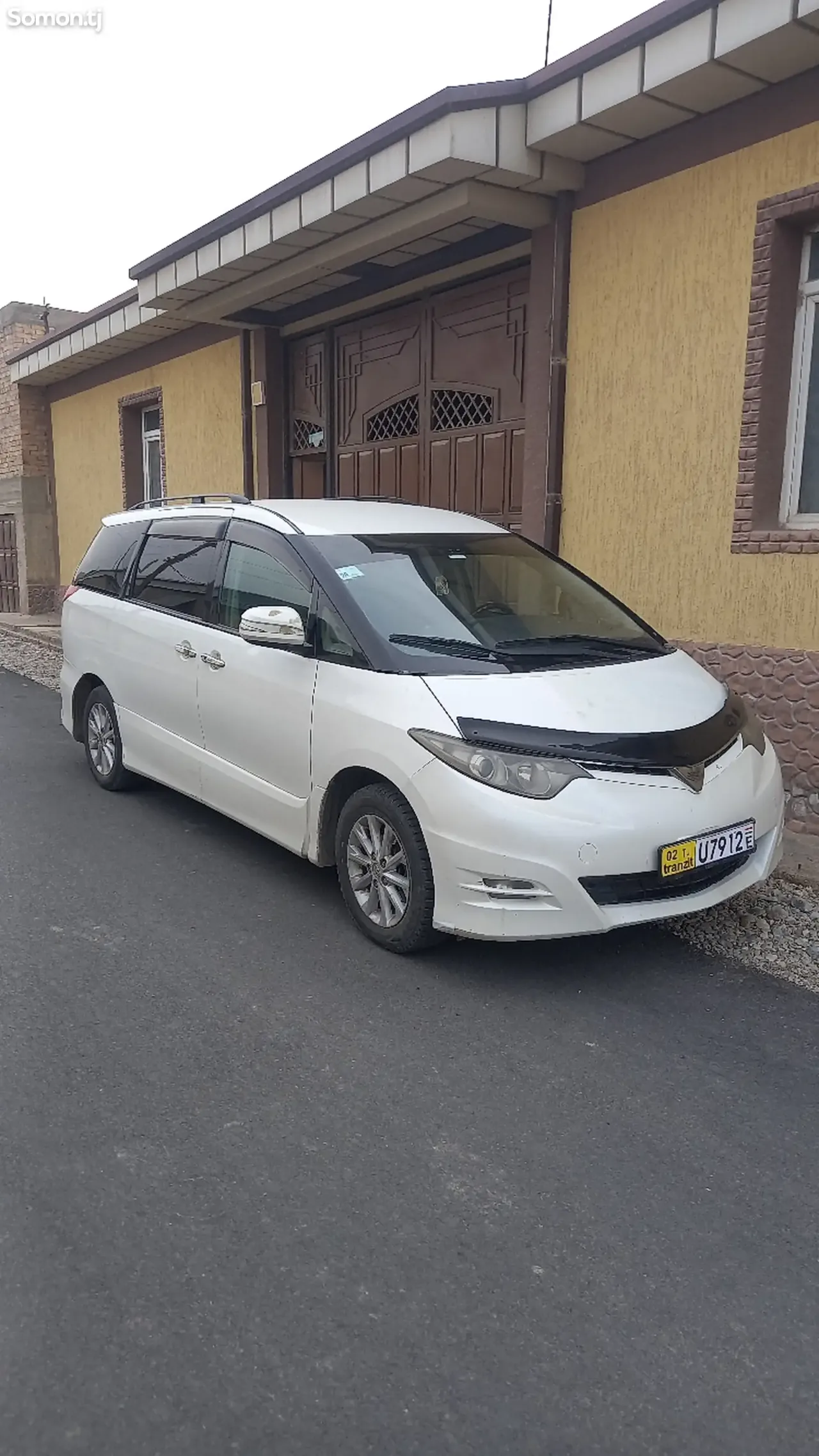 Toyota Estima 2006 · 2.4 AT