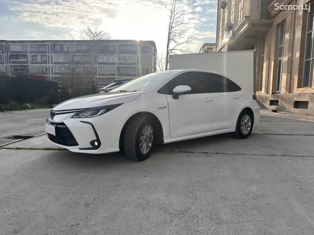 Toyota Corolla 2023 · 1.8 AT