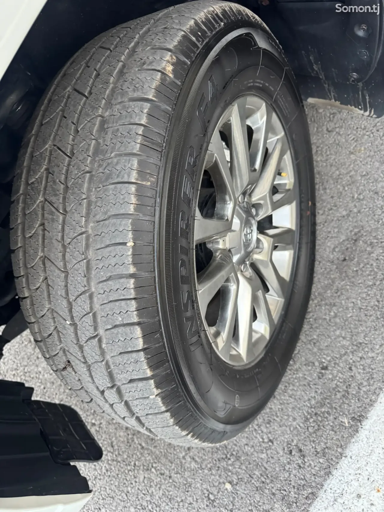Toyota Land Cruiser Prado 2015 · 4.0 AT