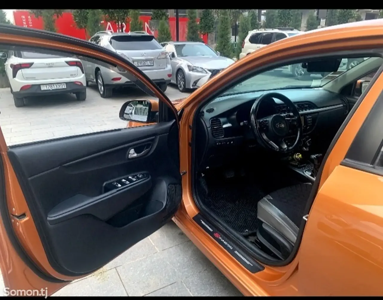 Kia Rio 2019 · 1.4 AT
