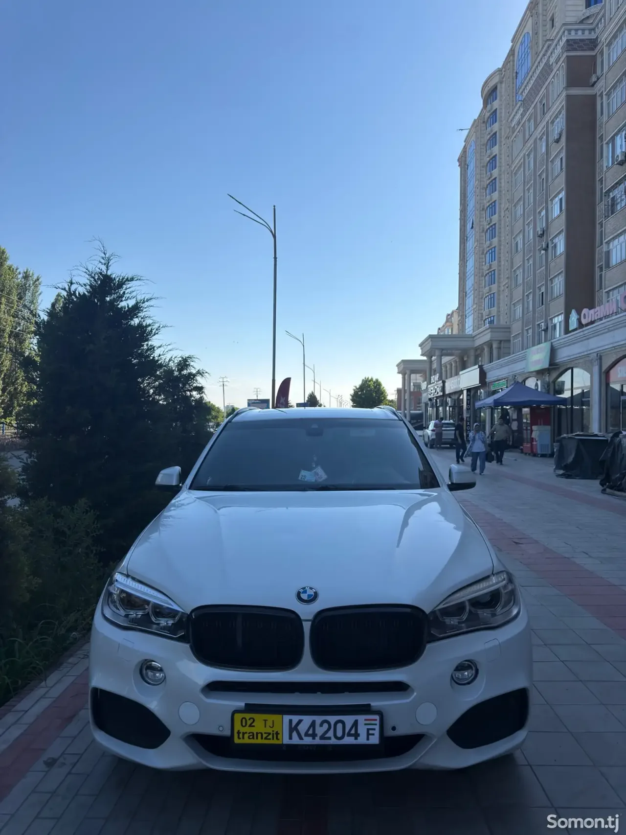 BMW X5 2016 · 4.4 AT