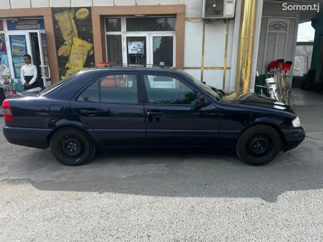Mercedes-Benz C class 1994 · 1.8 MT