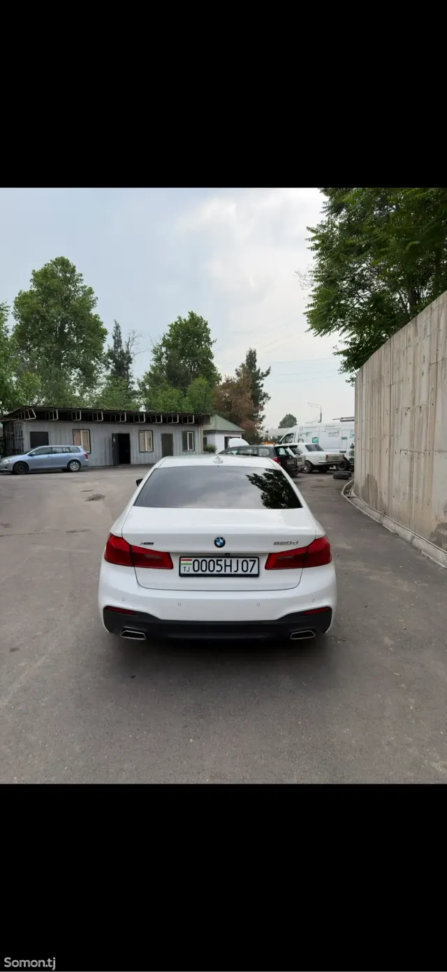 BMW 5 series 2017 · 2.0 AT