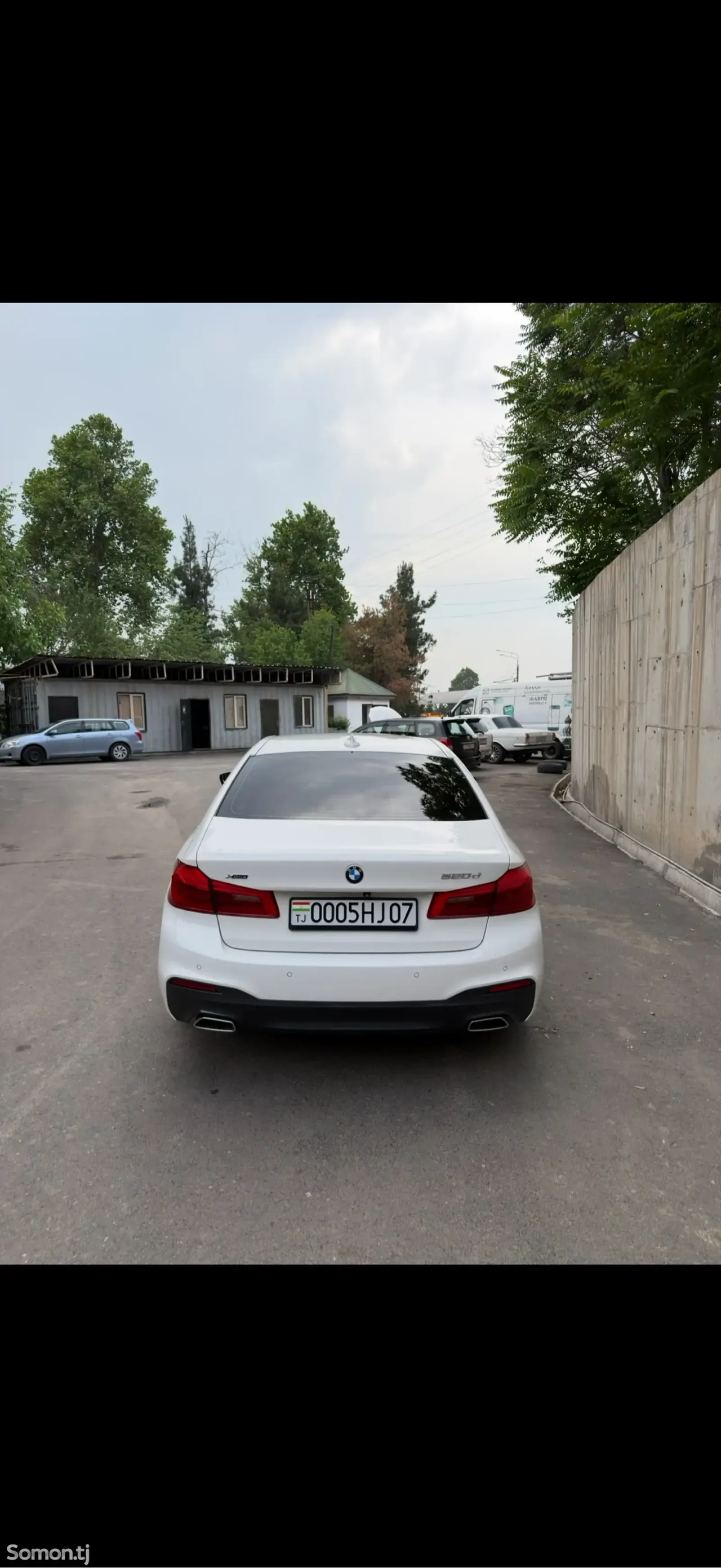 BMW 5 series 2017 · 2.0 AT