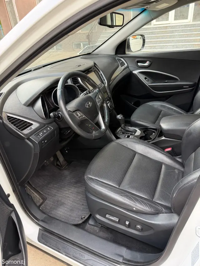 Hyundai Santa Fe 2014 · 2.4 AT