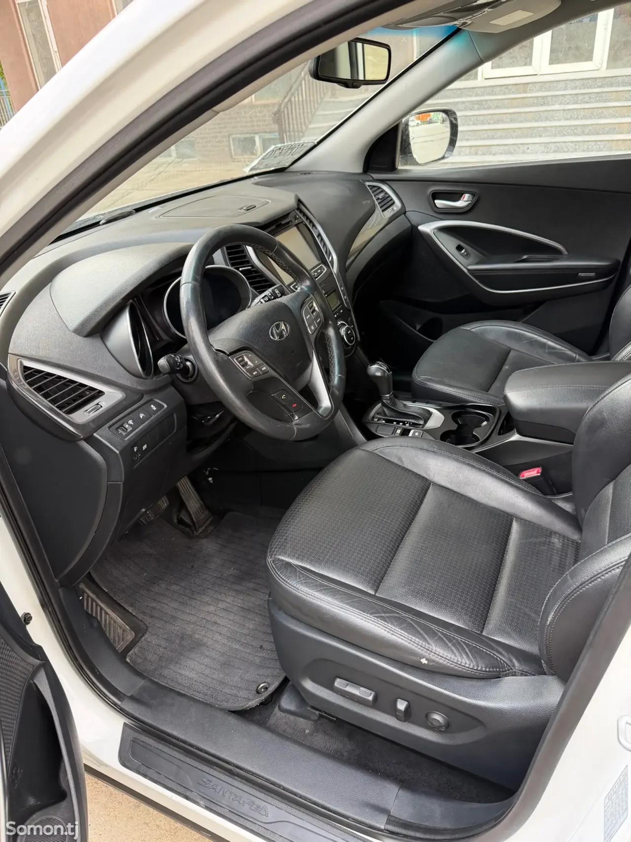 Hyundai Santa Fe 2014 · 2.4 AT
