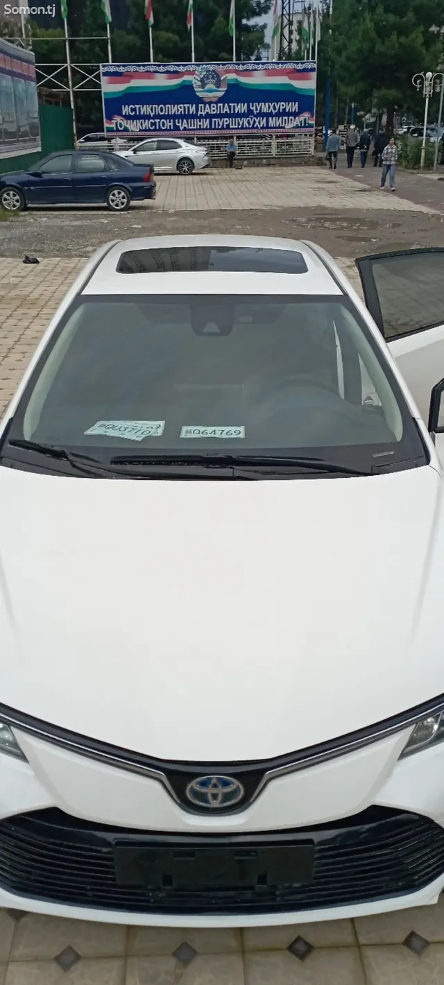 Toyota Corolla 2019 · 1.8 AT