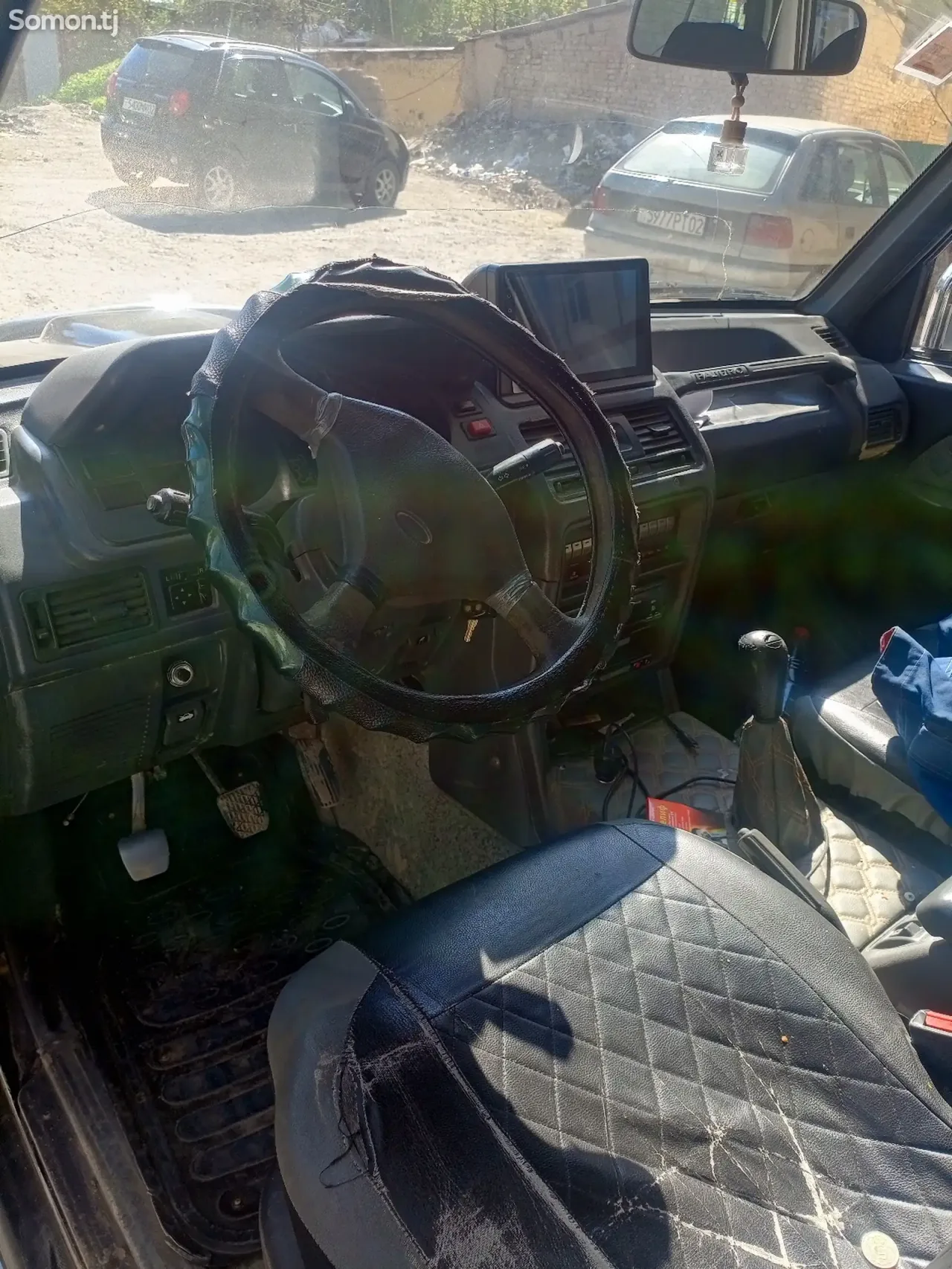 Mitsubishi Pajero 1994 · 2.9 MT