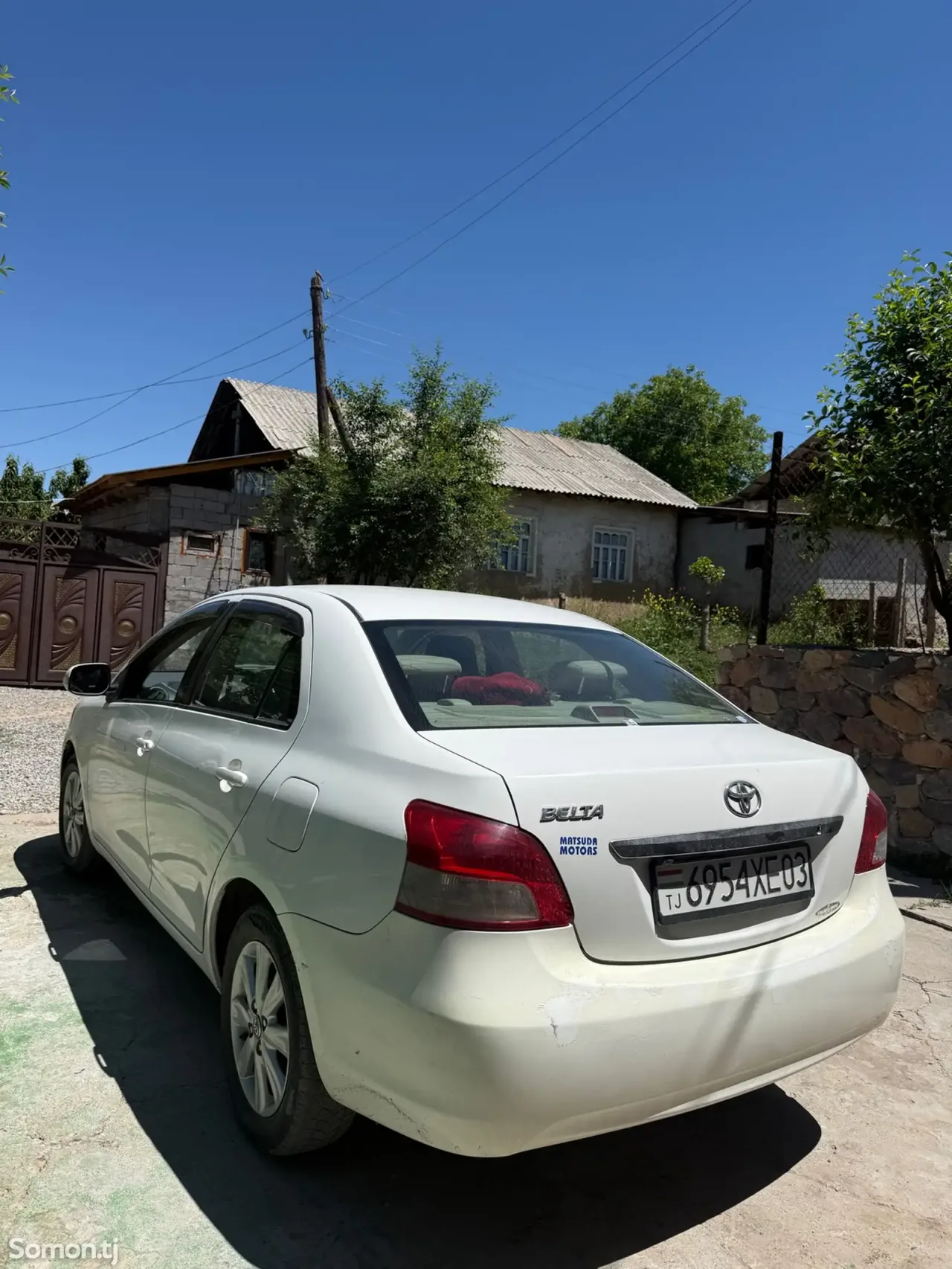 Toyota Belta 2009 · 1.3 AT
