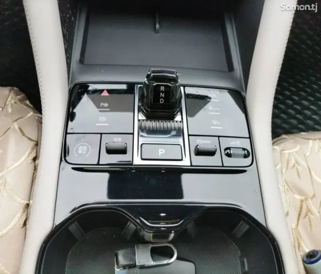 BYD Song Plus 2025 · AT