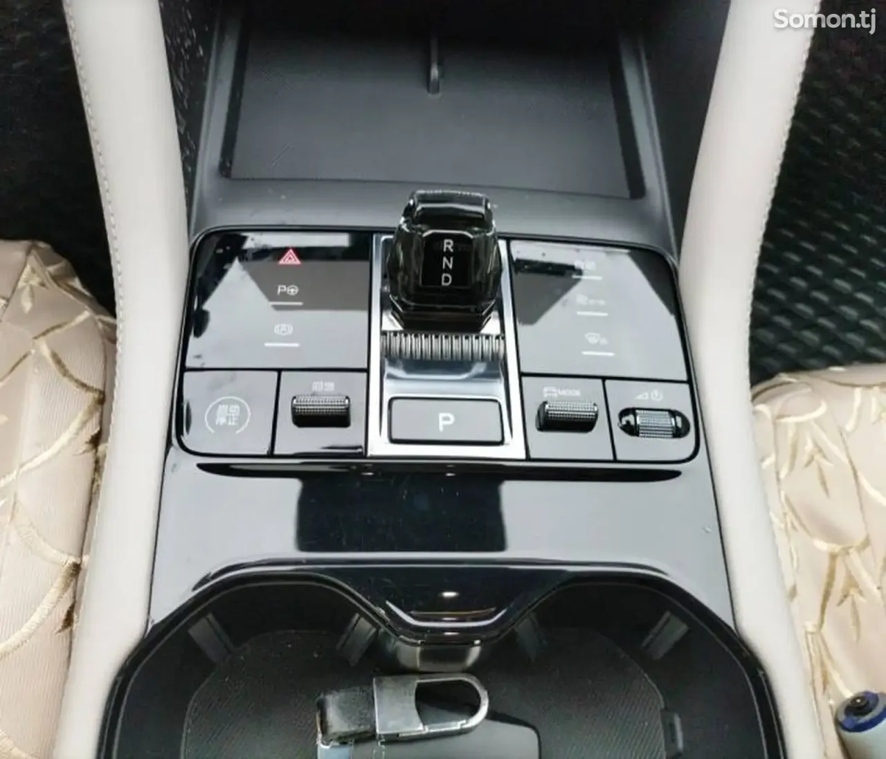 BYD Song Plus 2025 · AT