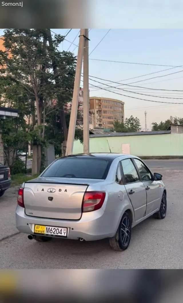 Lada (ВАЗ) Granta 2012 · MT