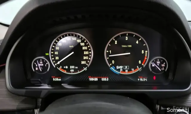 BMW X5 2014 · 3.0 AT