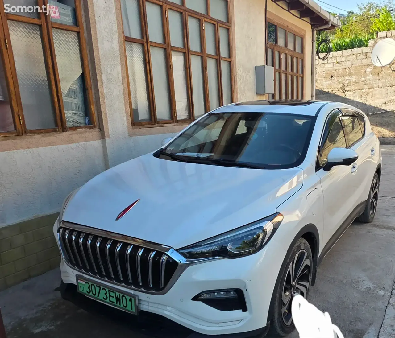 Hongqi E-HS3 2019 · 2.2 AT