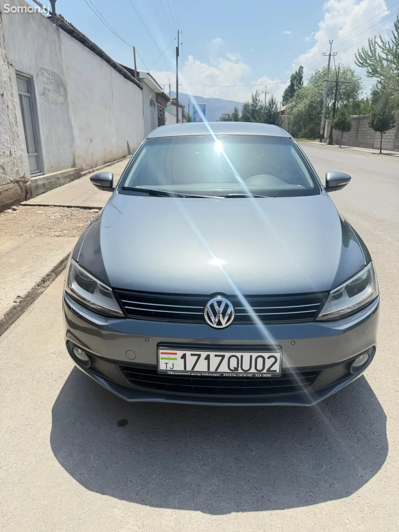 Volkswagen Jetta 2014 · 1.6 AT