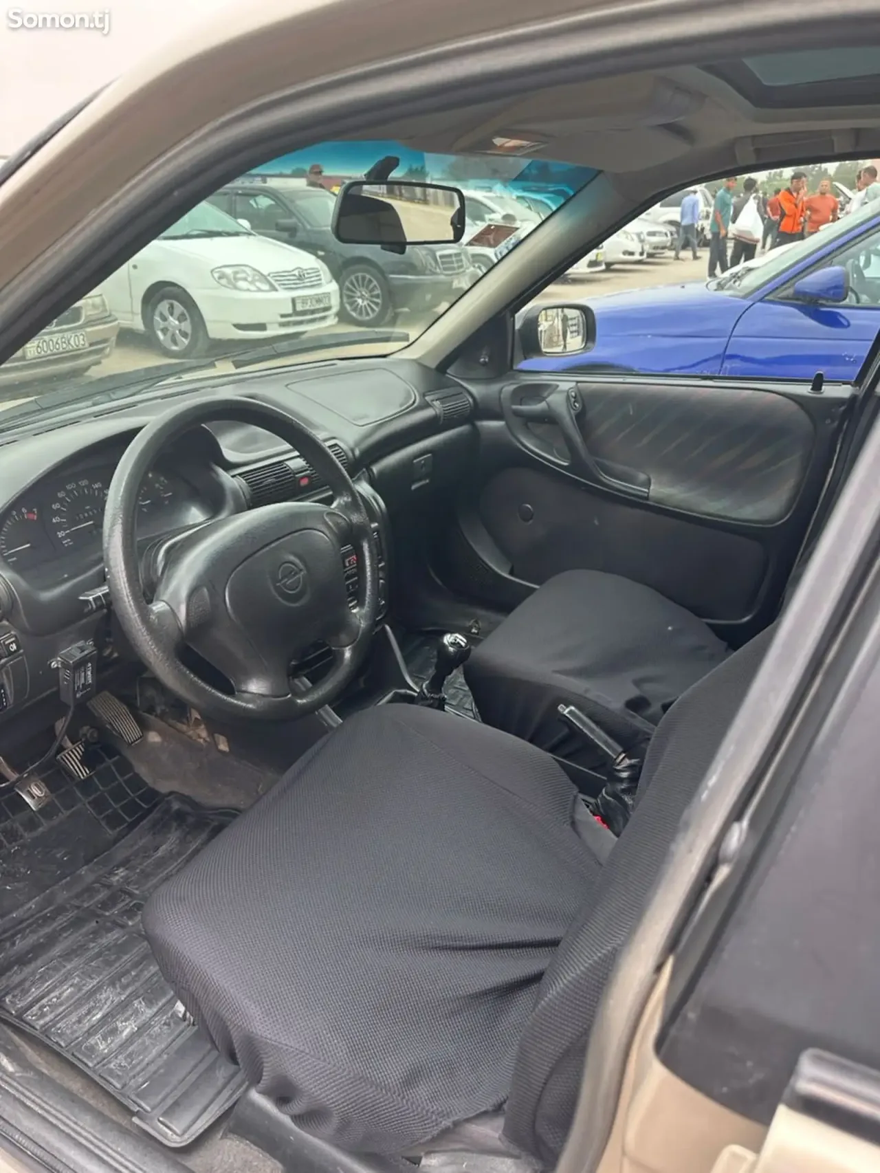 Opel Astra F 1996 · 1.6 MT