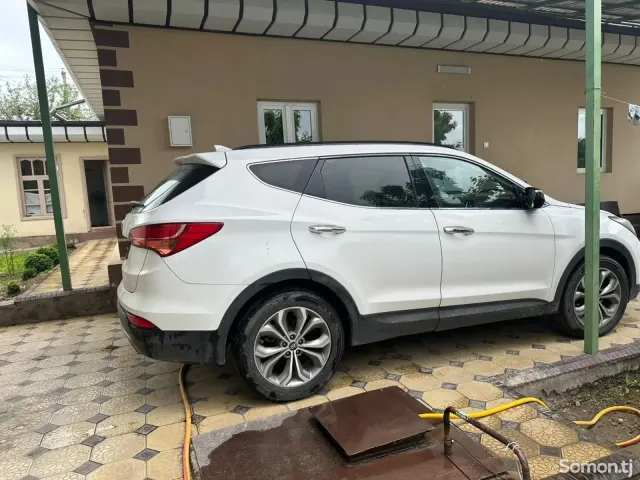 Hyundai Santa Fe 2014 · 2.0 AT