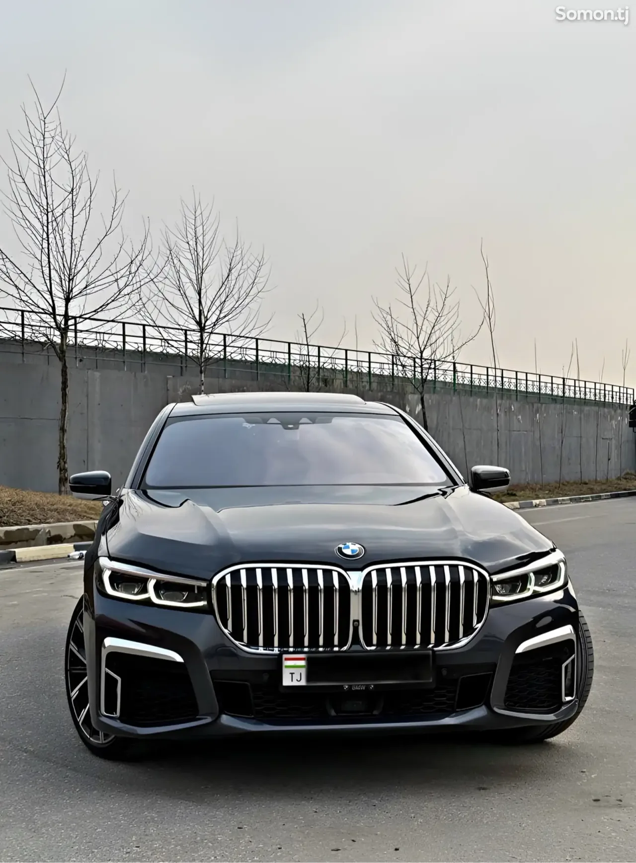 BMW 7 series 2017 · 3.0 AT