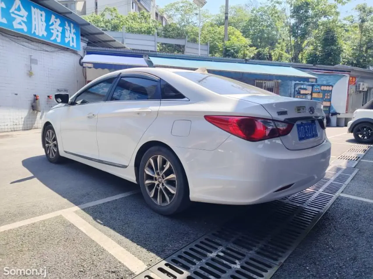 Hyundai Sonata 2016 · 2.0 AT