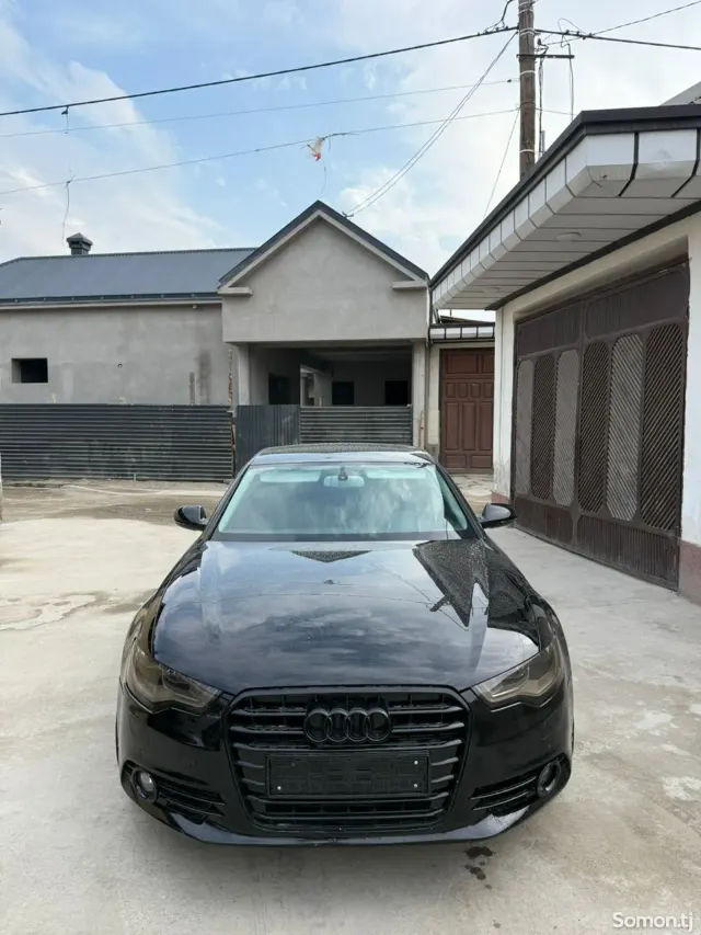 Audi A6 2012 · 2.0 AT