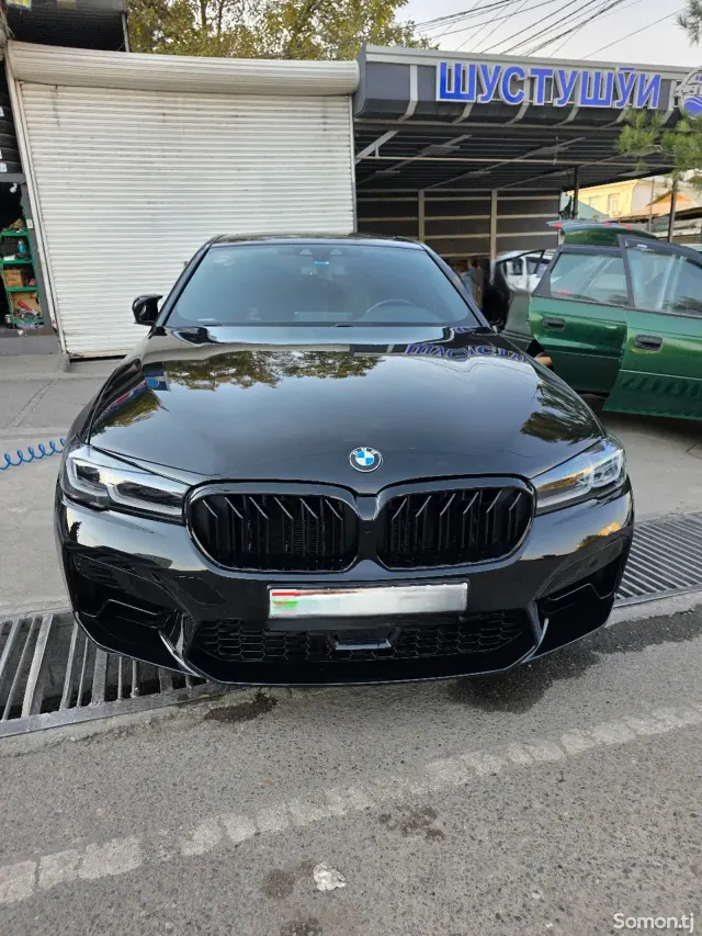 BMW 5 series 2019 · 2.0 AT