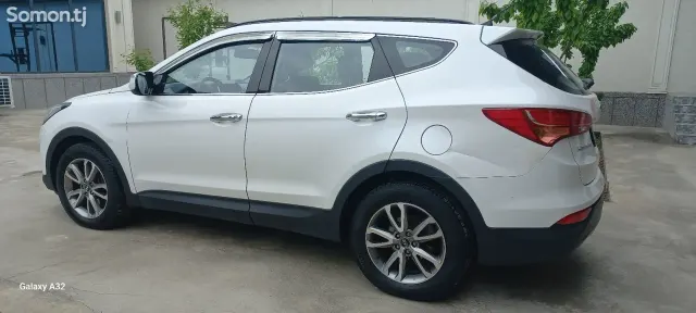 Hyundai Santa Fe 2014 · 2.0 AT