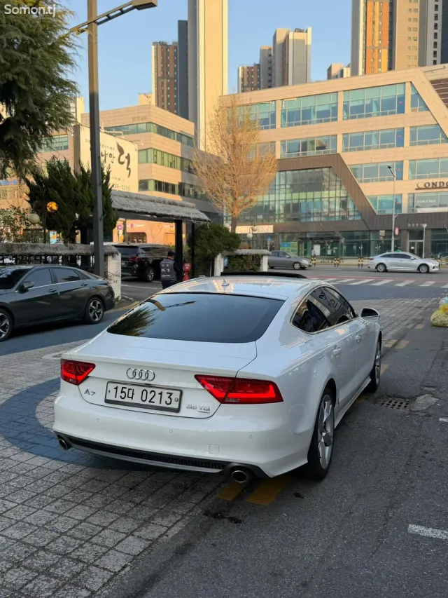 Audi A7 2015 · 3.0 AT