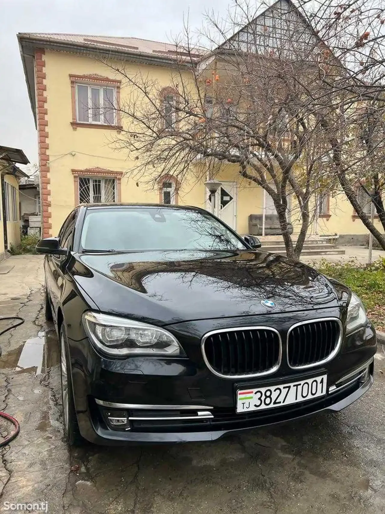 BMW 7 series 2012 · 3.0 AT