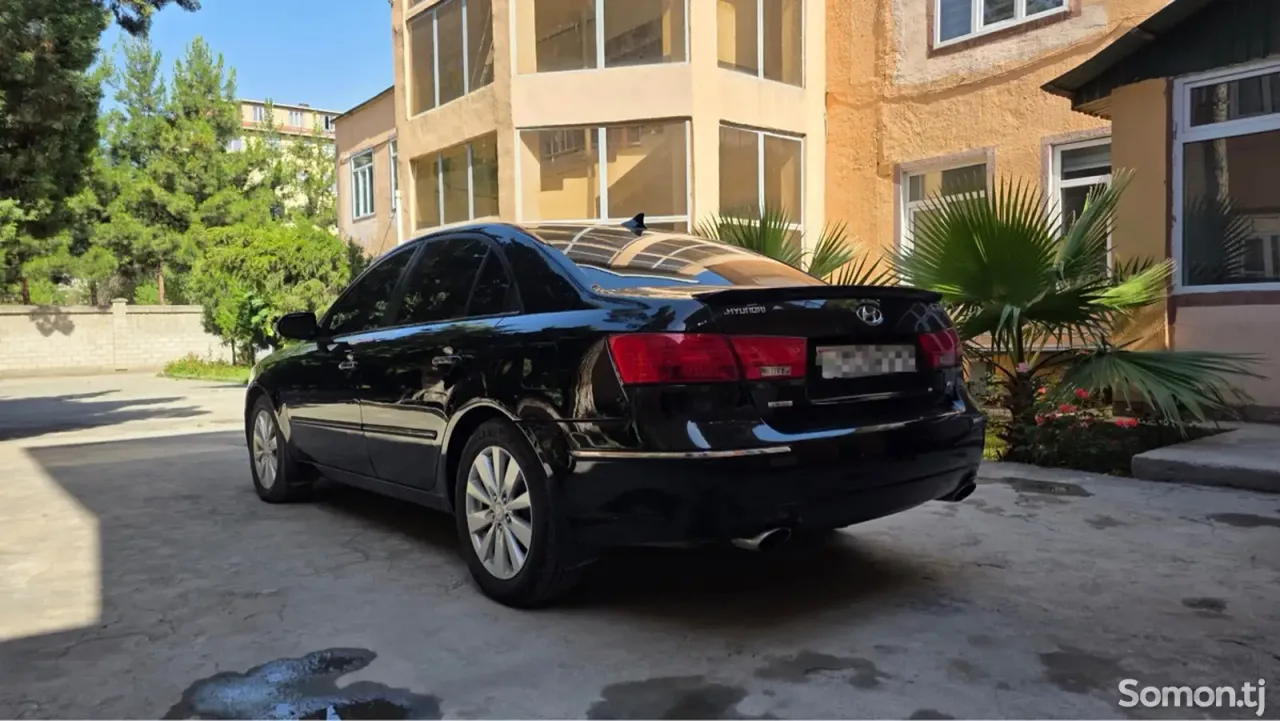 Hyundai Sonata 2008 · 3.3 AT