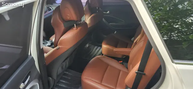Hyundai Santa Fe 2014 · 2.2 AT