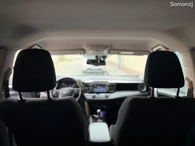 Toyota RAV 4 2017 · 2.5 AT