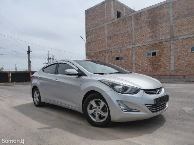 Hyundai Avante 2014 · 1.6 AT